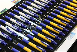 Campioni di penne su WER-EH4880UV