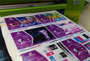 Printing-campioni-di-vinile-da-WER-EP6090UV-stampante